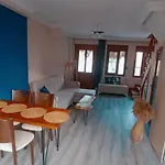 Deniz Manzarali Muestakil Ev Aybalik شقة