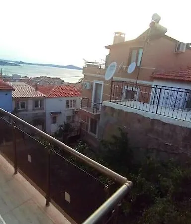 Deniz Manzarali Muestakil Ev Aybalik * Ayvalı