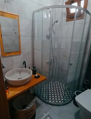 Deniz Manzarali Muestakil Ev Aybalik *