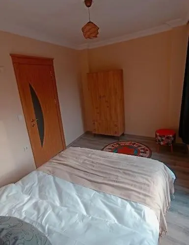 Deniz Manzarali Muestakil Ev Aybalik